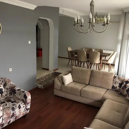 Huzur Villasi 4* 特拉布宗
